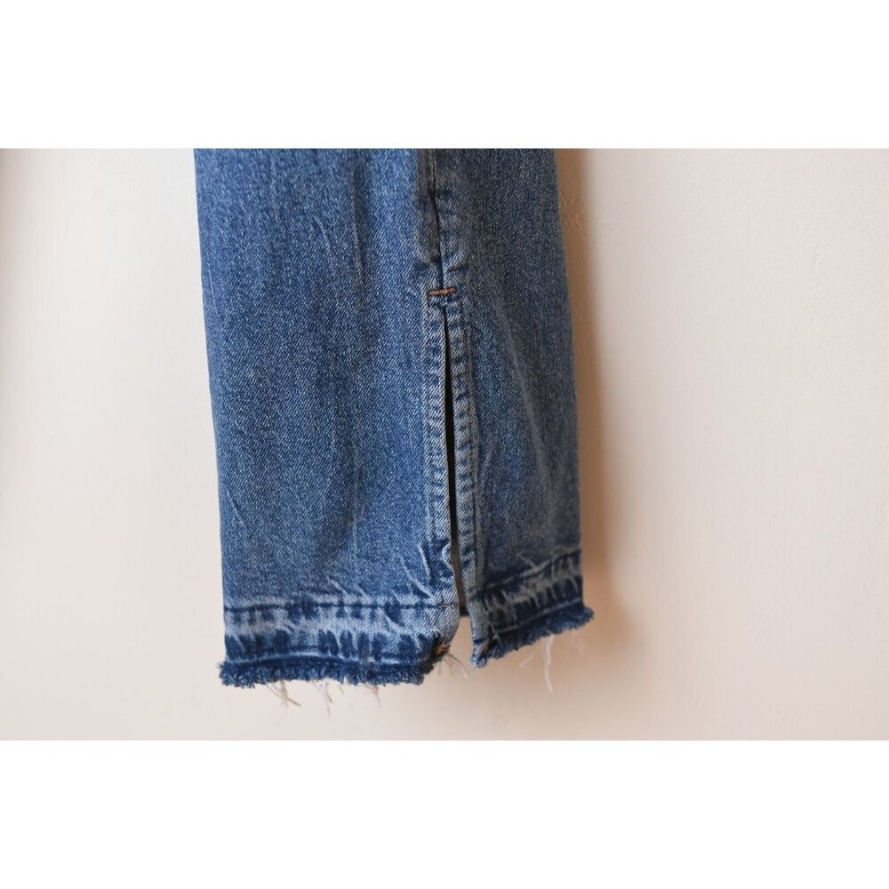 H&M Women’s Size 10 Divided Blue Jeans With Raw Hem and Side Slit Medium Wash - Picture 5 of 12